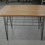 599 1022 TABLE WITH SHELF